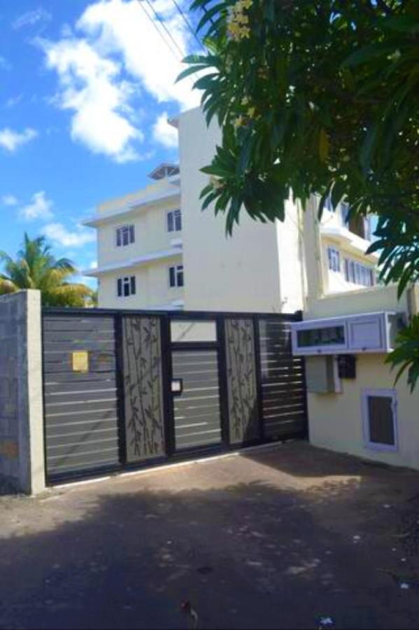 Residence Barbera Apartments Flic en Flac Luaran gambar