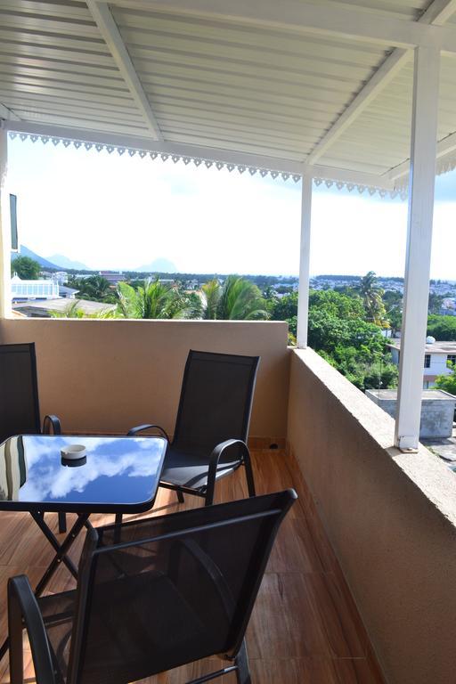Residence Barbera Apartments Flic en Flac Luaran gambar